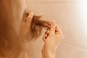 Can hair gel cause hair loss?